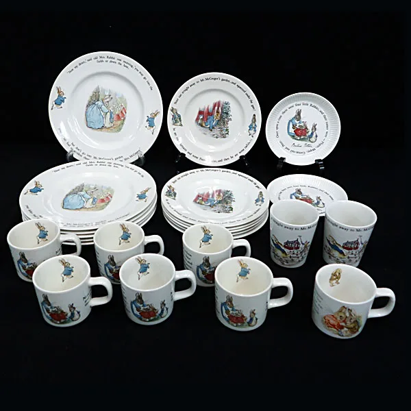 WEDGWOOD【ピーターラビット】ウェッジウッド プレート マグカップ他 23点セット 洋食器 中古品