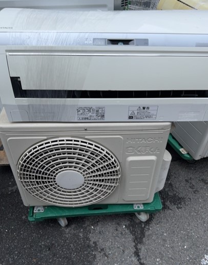 HITACHI【RAS-EBK22H-W】日立ルームエアコン　ステンレス・クリーン 白くまくん EBKシリーズ スターホワイト　2018年製